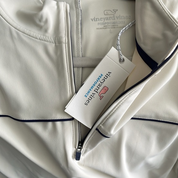 Vineyard Vines Women’s Performance Long Sleeve Quarter Zip Pullover Ivory Large - Picture 4 of 4